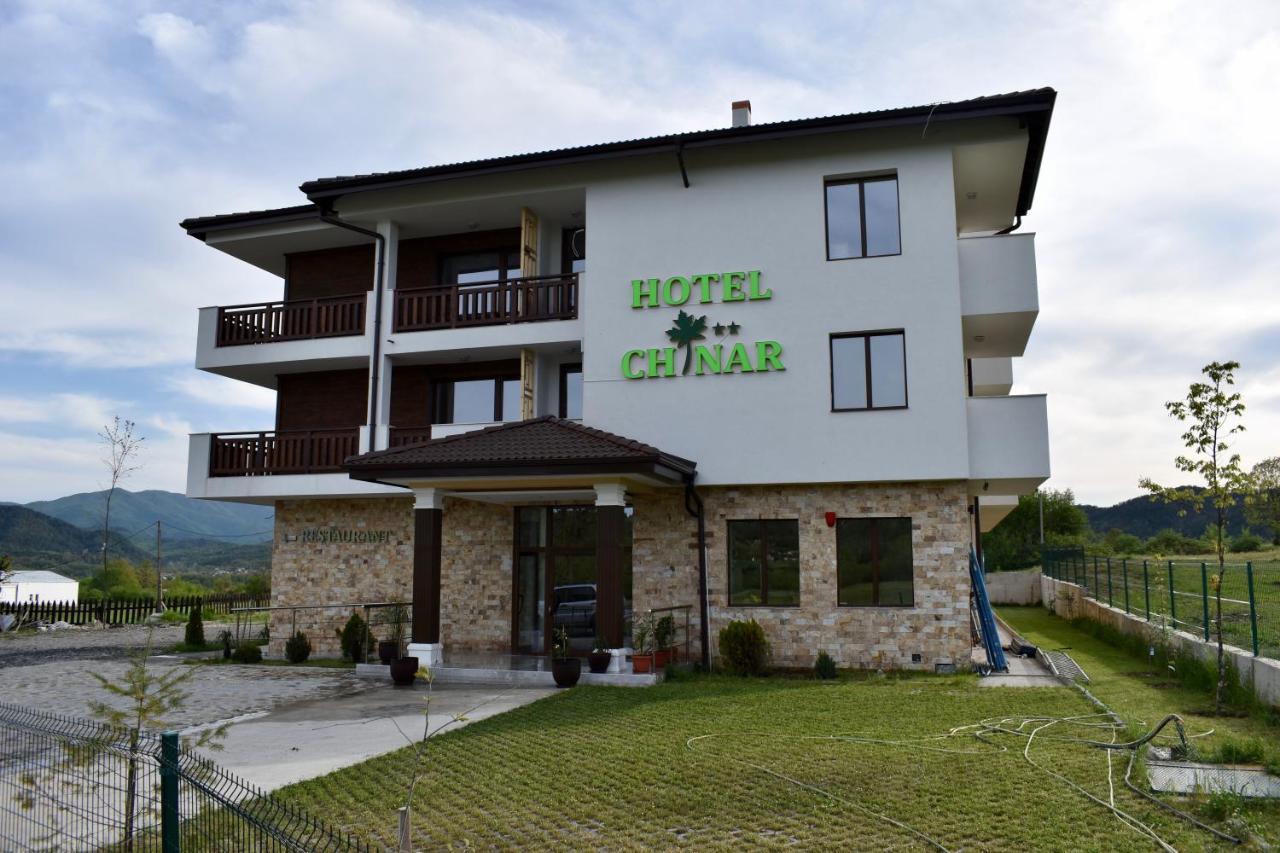 Хотел Чинар Кирково Exterior photo