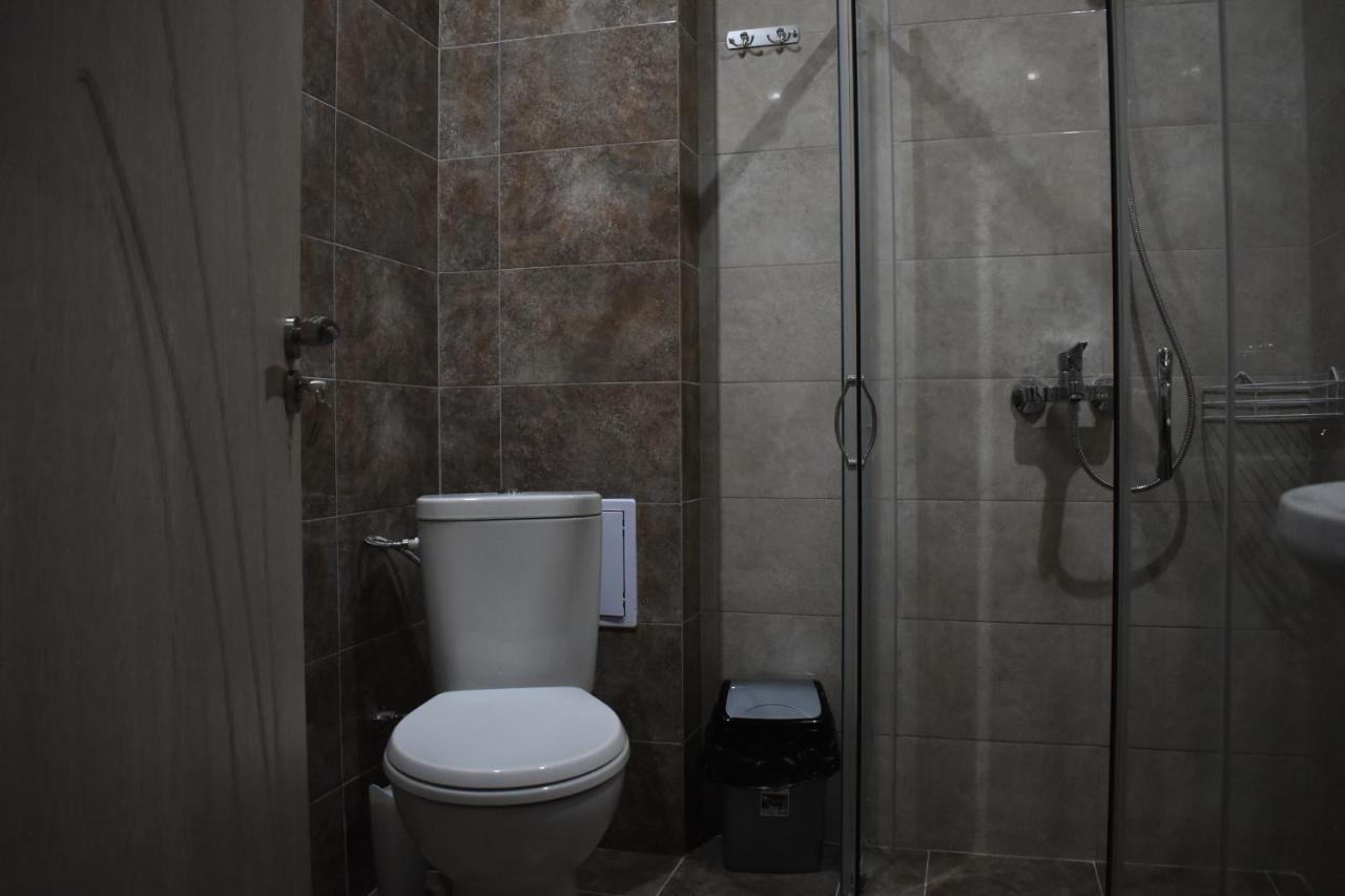Хотел Чинар Кирково Exterior photo